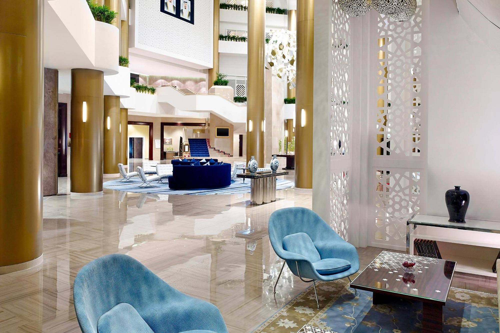 Le Meridien Al-Chubar Zewnętrze zdjęcie Lobby